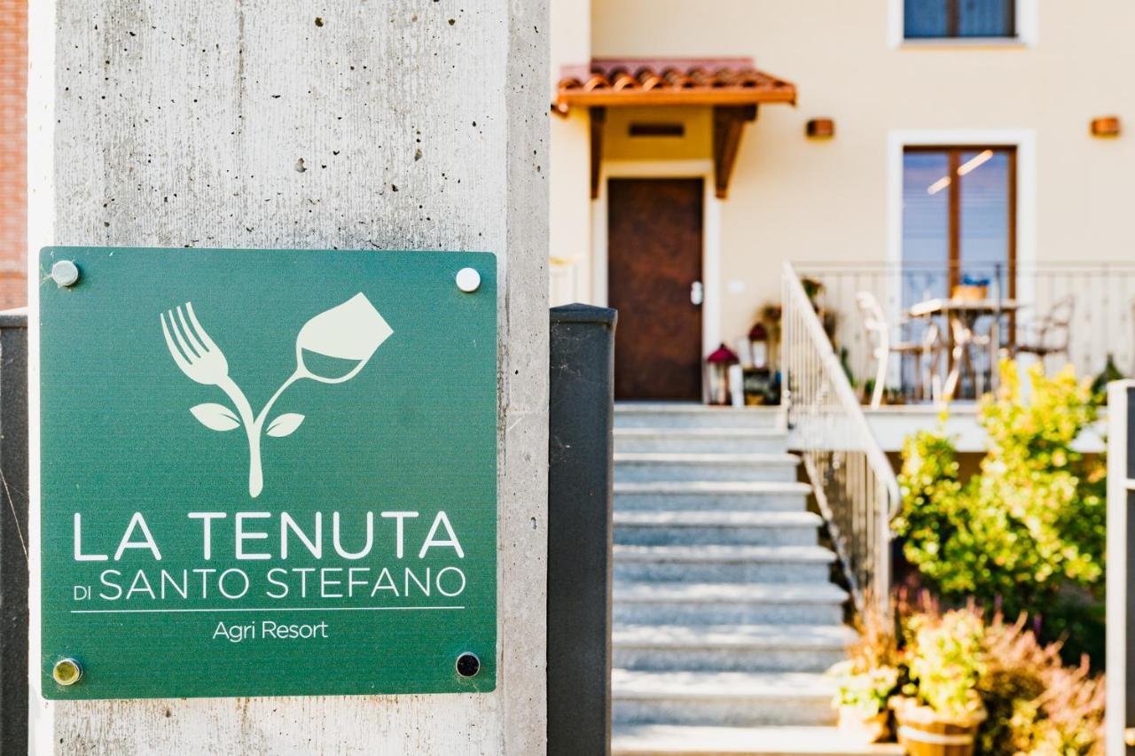 La Tenuta di Santo Stefano - Agri Resort Fossano Esterno foto