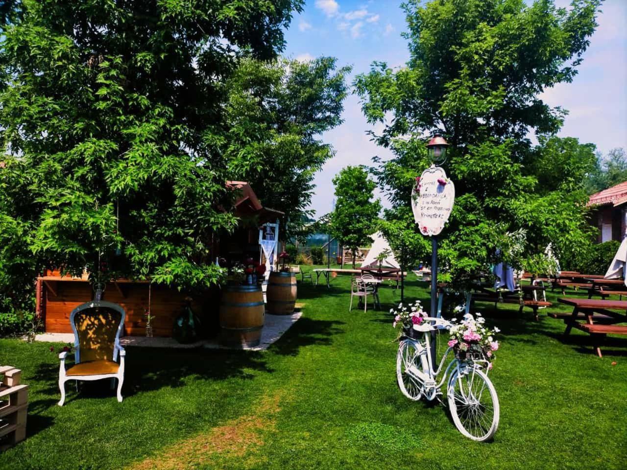 La Tenuta di Santo Stefano - Agri Resort Fossano Esterno foto