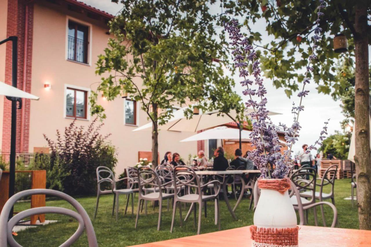 La Tenuta di Santo Stefano - Agri Resort Fossano Esterno foto